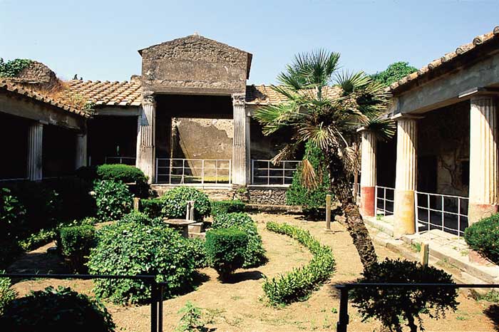 33pompei amorini dorati.jpg